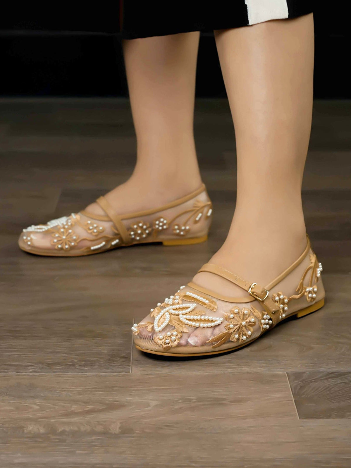 Stylish Embroidered Pumps for Women